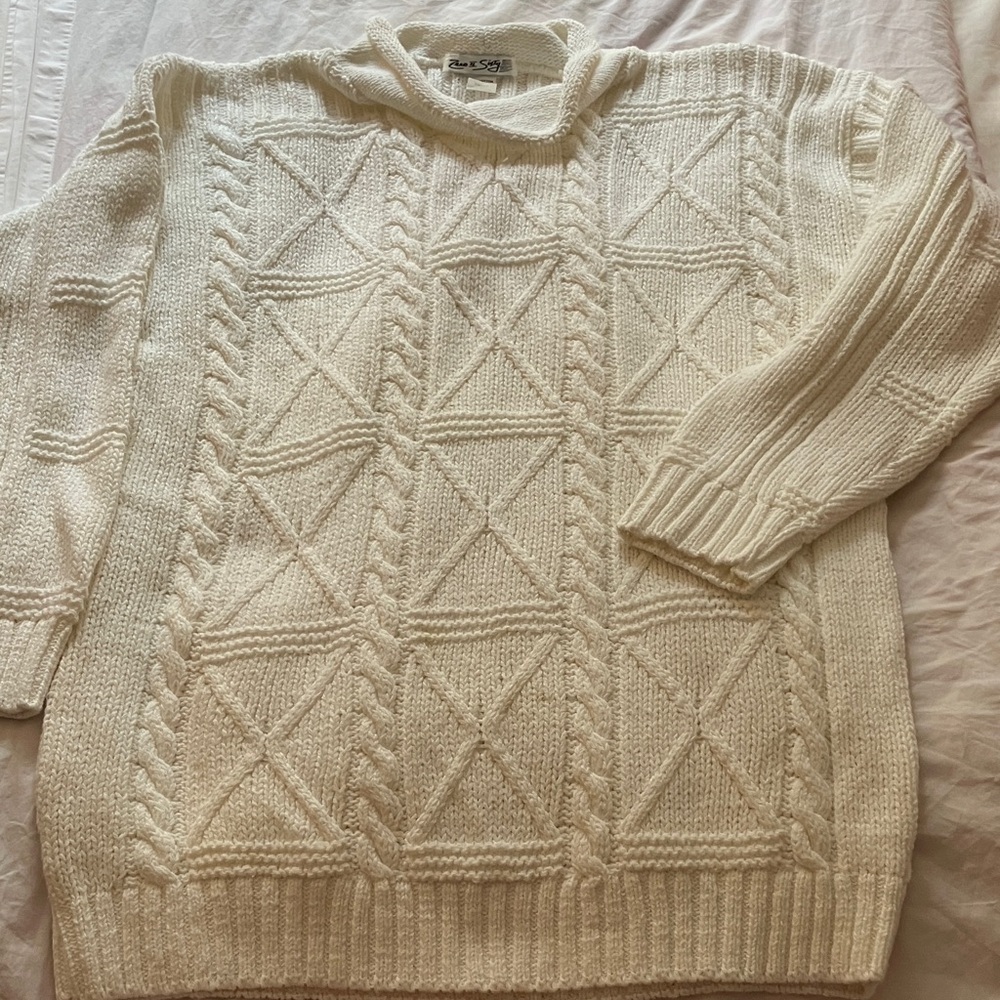 Zero II Sixty White Knit Sweater